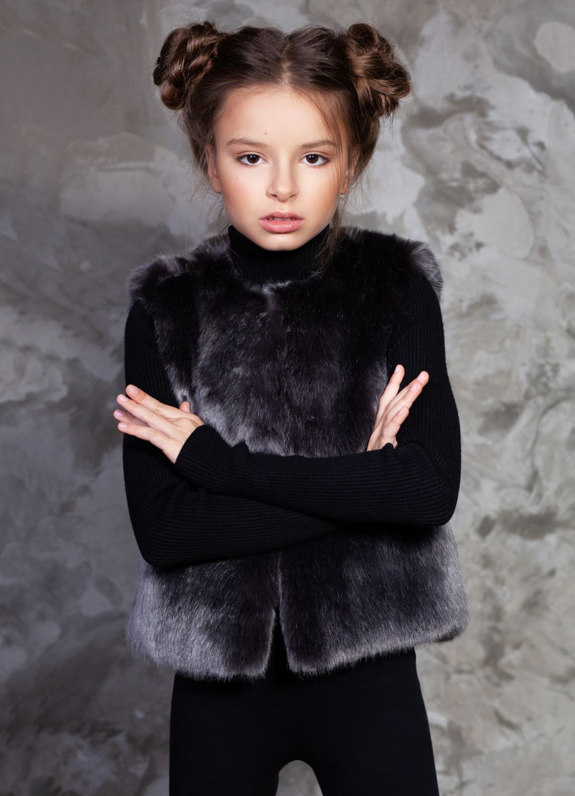 Photo #1 - Kids vest eco fur Tissavel - sable graphite