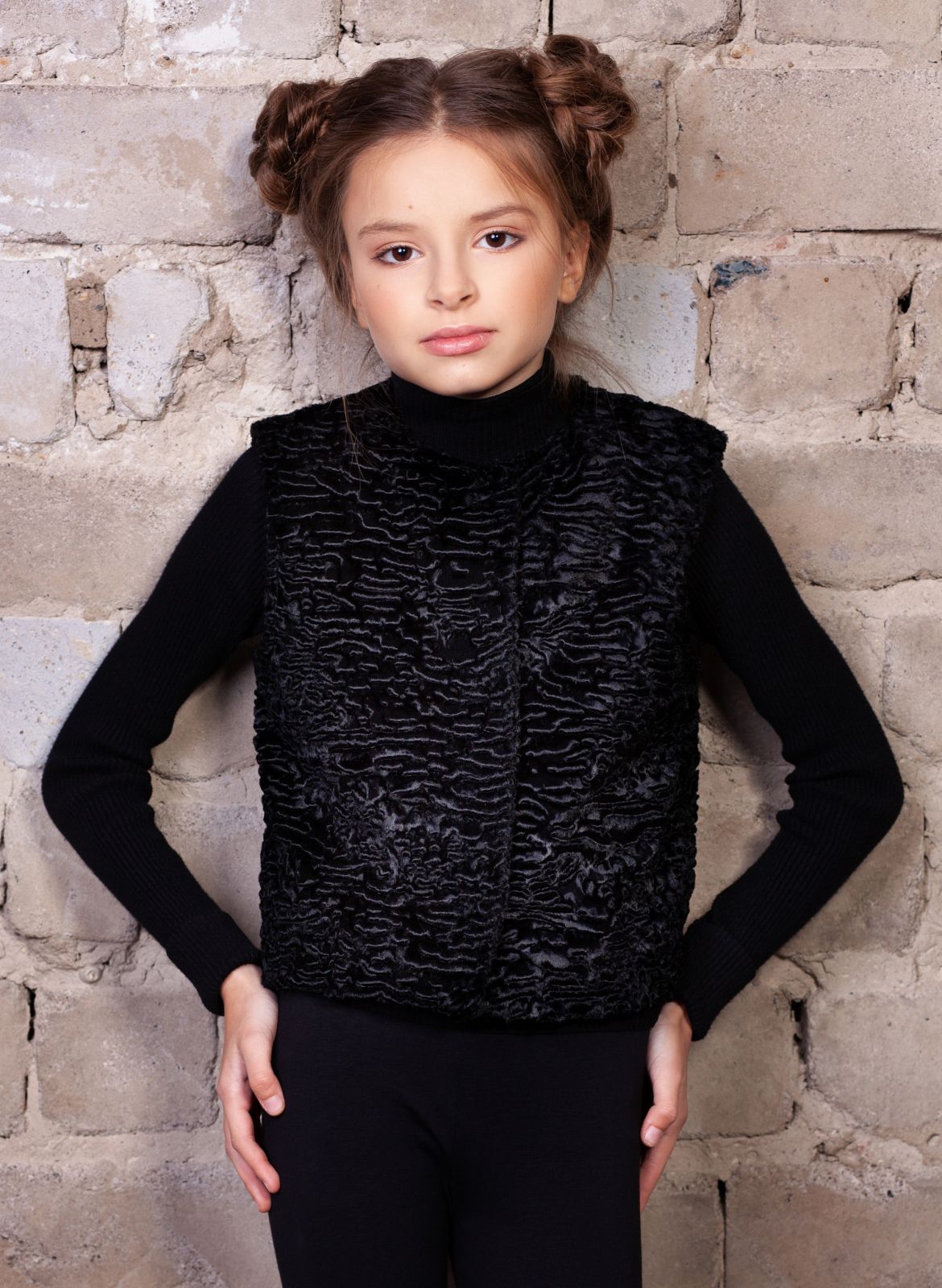Photo #3 - Kids vest eco fur Tissavel - astrakhan obsidian