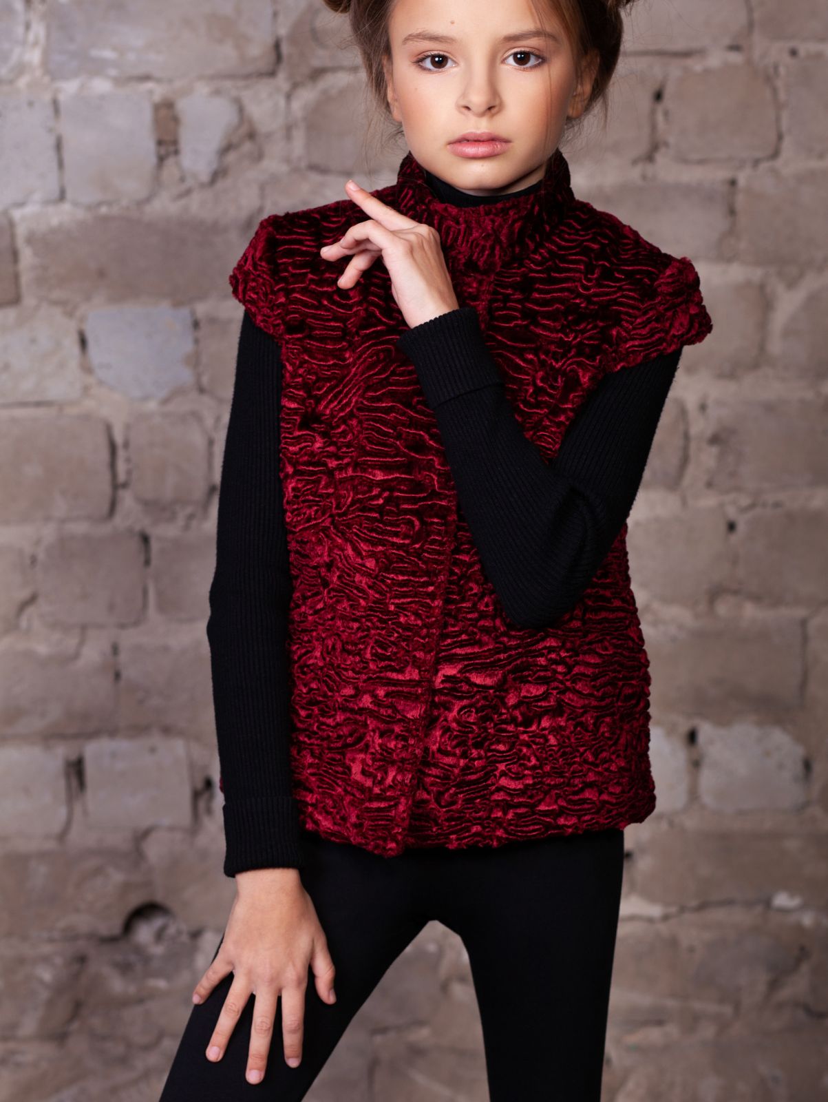 Photo #3 - Kids vest eco fur Tissavel - astrakhan garnet