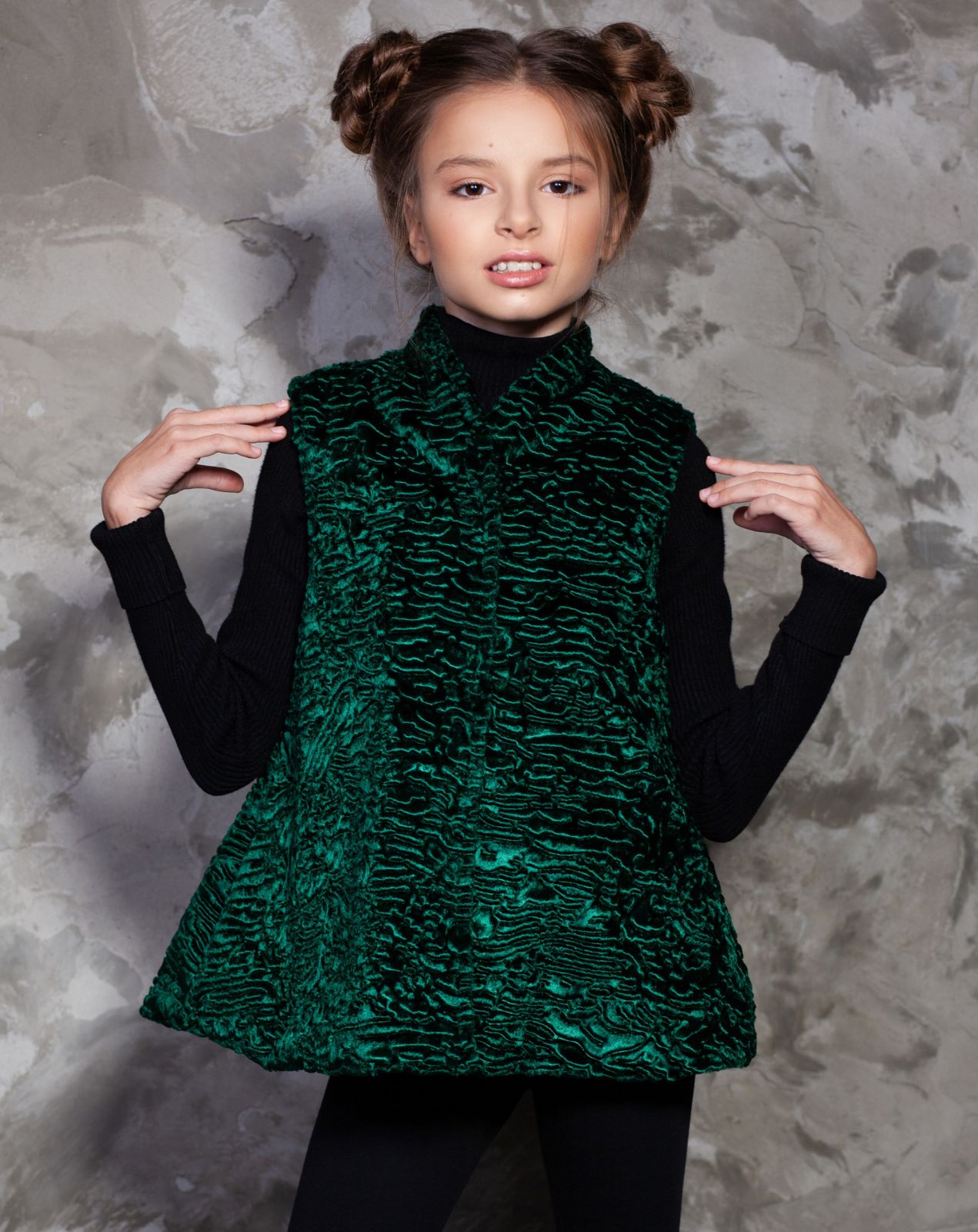 Photo #3 - Kids vest eco fur Tissavel - astrakhan emerald